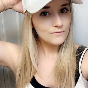 Meet your Posher, Valerie